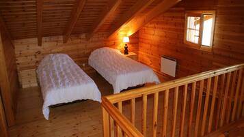 Chalet | 5 bedrooms, bed sheets