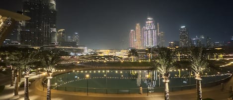 حمام سباحة