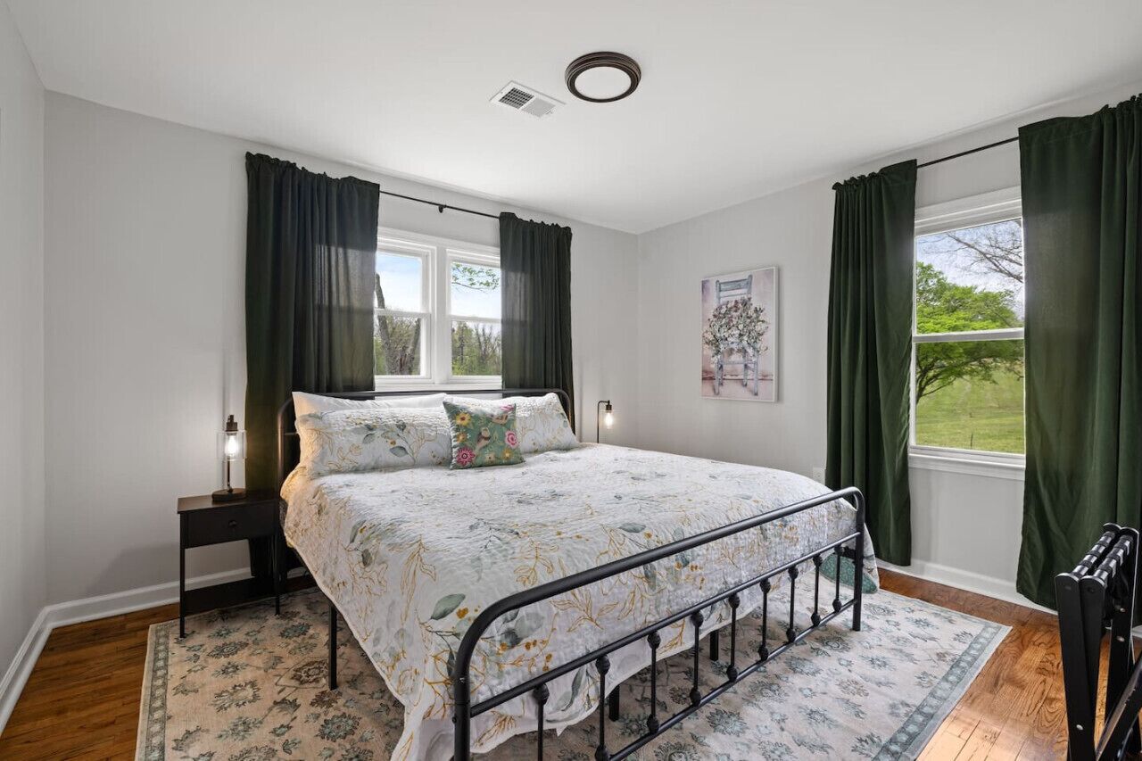 3 habitaciones, tabla de planchar con plancha y wifi gratis 