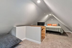 1 soverom, strykejern/-brett, wi-fi (inkludert) og sengetøy