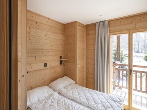 Apartment | 2 bedrooms, individually furnished, bed sheets - Welcoming Apartment With Paid Sauna (Anniviers)