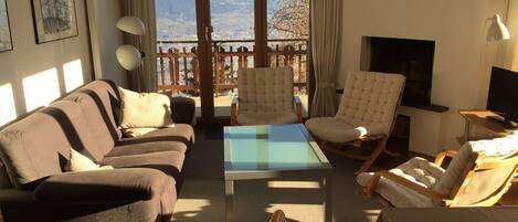 Apartment | Living area