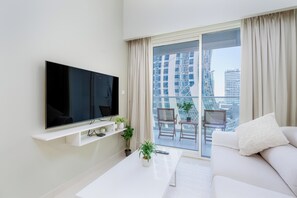 Living area - Fascinating 1 BR at Vera (Dubai)