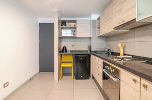 Mikrovågsugn, ugn och spishäll