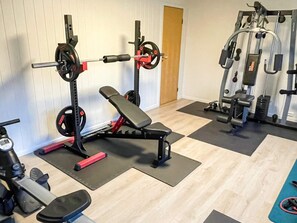 House | Fitness facility - 12 Person Holiday Home in Davik (Bremanger)