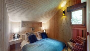 Chalet | 6 kamar tidur dan dilengkapi dengan perabotan berbeda-beda
