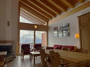 Apartment | Dining - Pleasant Apartment With Balcony (Veysonnaz)