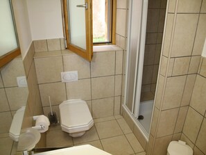 Apartment | Bathroom