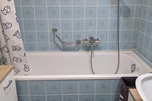 Apartment | Bathroom - Cosy Apartment in a Central Location (Veysonnaz)