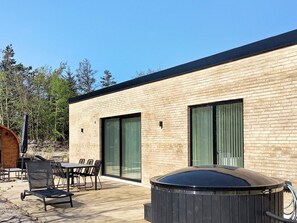 House | Exterior - 5 Star Holiday Home in Vestervig (Vestervig)