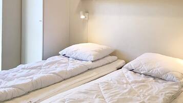 House | 4 bedrooms, individually furnished