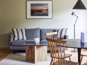 Living area - 4 Star Holiday Home in Tjorn (Myggenäs)