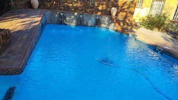 Utomhuspool