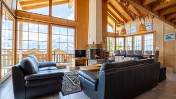 Chalet | Ruang keluarga