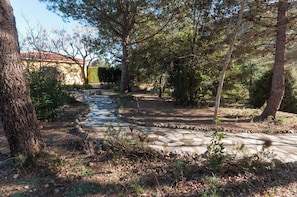 Villa | Unterkunftsgelände