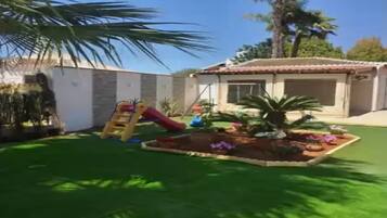 Vil·la | Vista des de l'allotjament