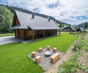 Vila | Opções para refeição ao ar livre