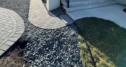 Cozy 1BR Suite at Winnipeg South