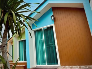 Exterior - Ozone Beach House & Rooms (Ko Lanta)