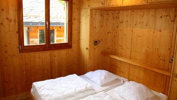 Apartment | 1 bedroom, individually furnished