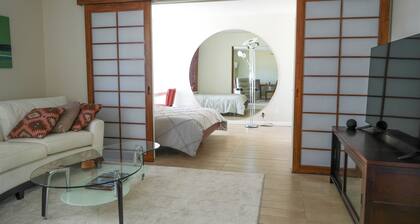 Cozy 2-bedroom condo in peaceful Rancho Mirage with WiFi, AC