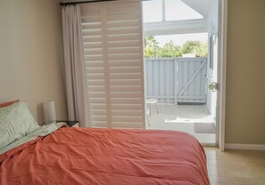 2 chambres, fer et planche Ă repasser, Wi-Fi, literie fournie
