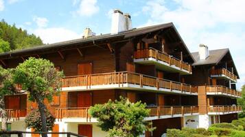 Apartment | Exterior