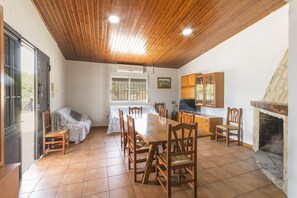 ヴィラ | レストラン