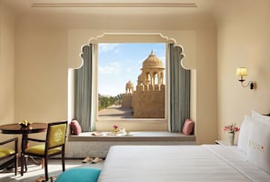 Superior kamer | Italiaanse Frette-lakens, luxe beddengoed