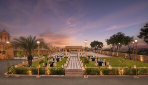 Sundeck