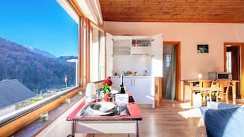 Chalet Keluarga, 1 kamar tidur, tepi gunung (Mountain Views In Camedo) | Pemandangan gunung