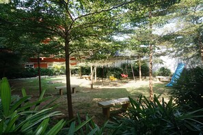 Children’s play area – outdoor