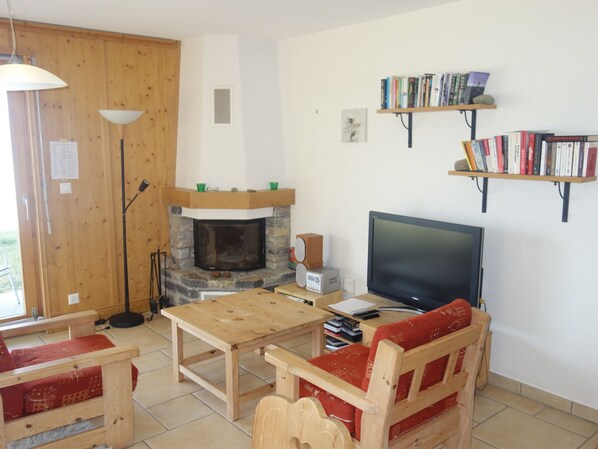 Apartment | Living room