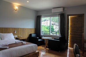 Deluxe Studio Suite, Balcony, Mountain View | Desk, laptop workspace, free WiFi - Hotel Bhutan Home Thimphu (Thimphu)