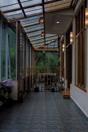 ทางเดิน