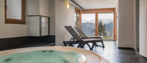 Apartment | Living room