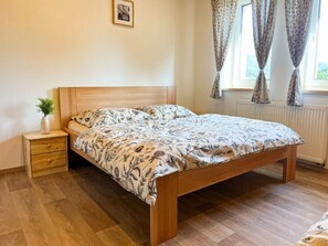 Villa - Spacious Villa With Swimming Pool (Dolní Podluží)