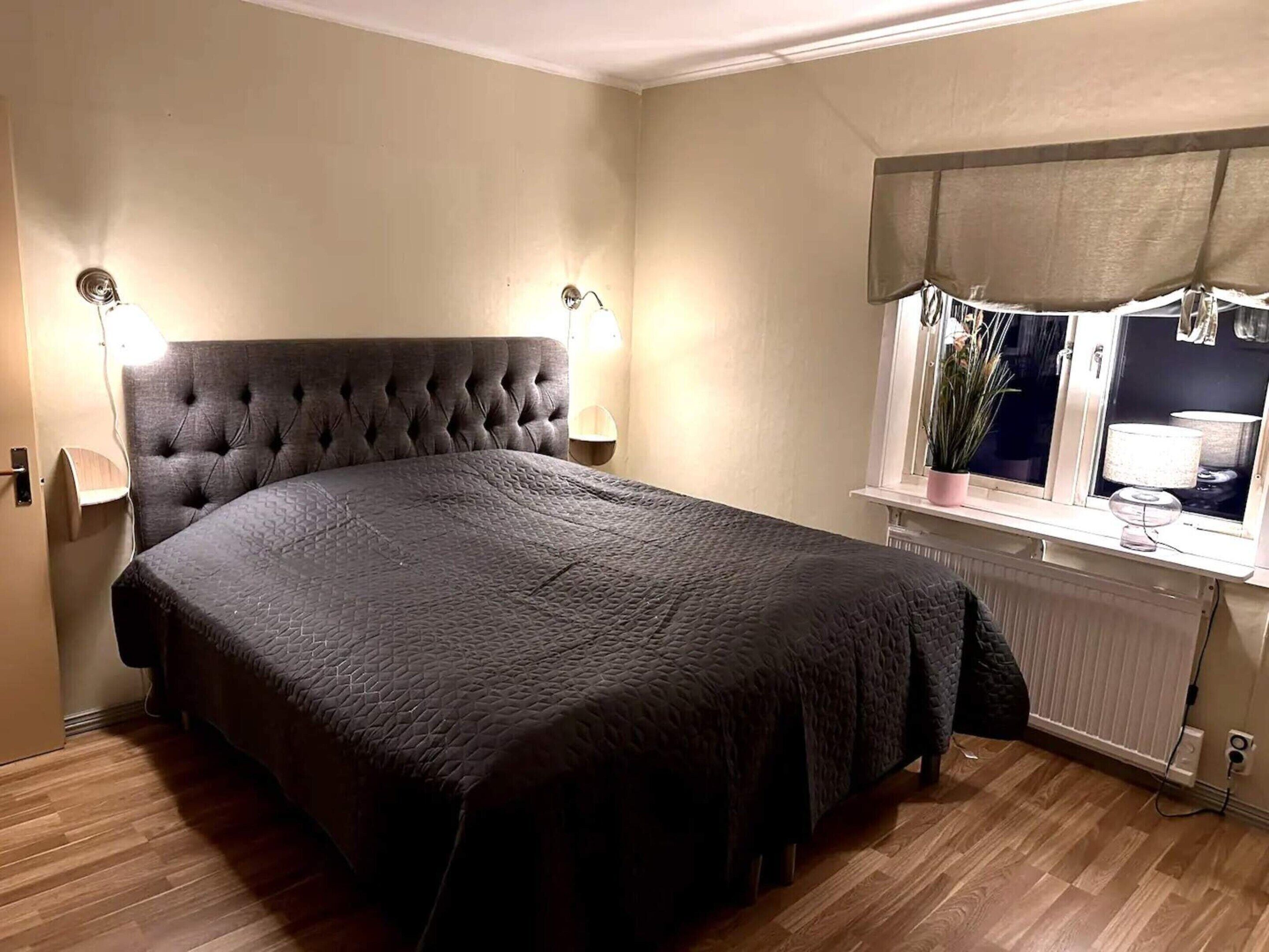 2 bedrooms, individually furnished