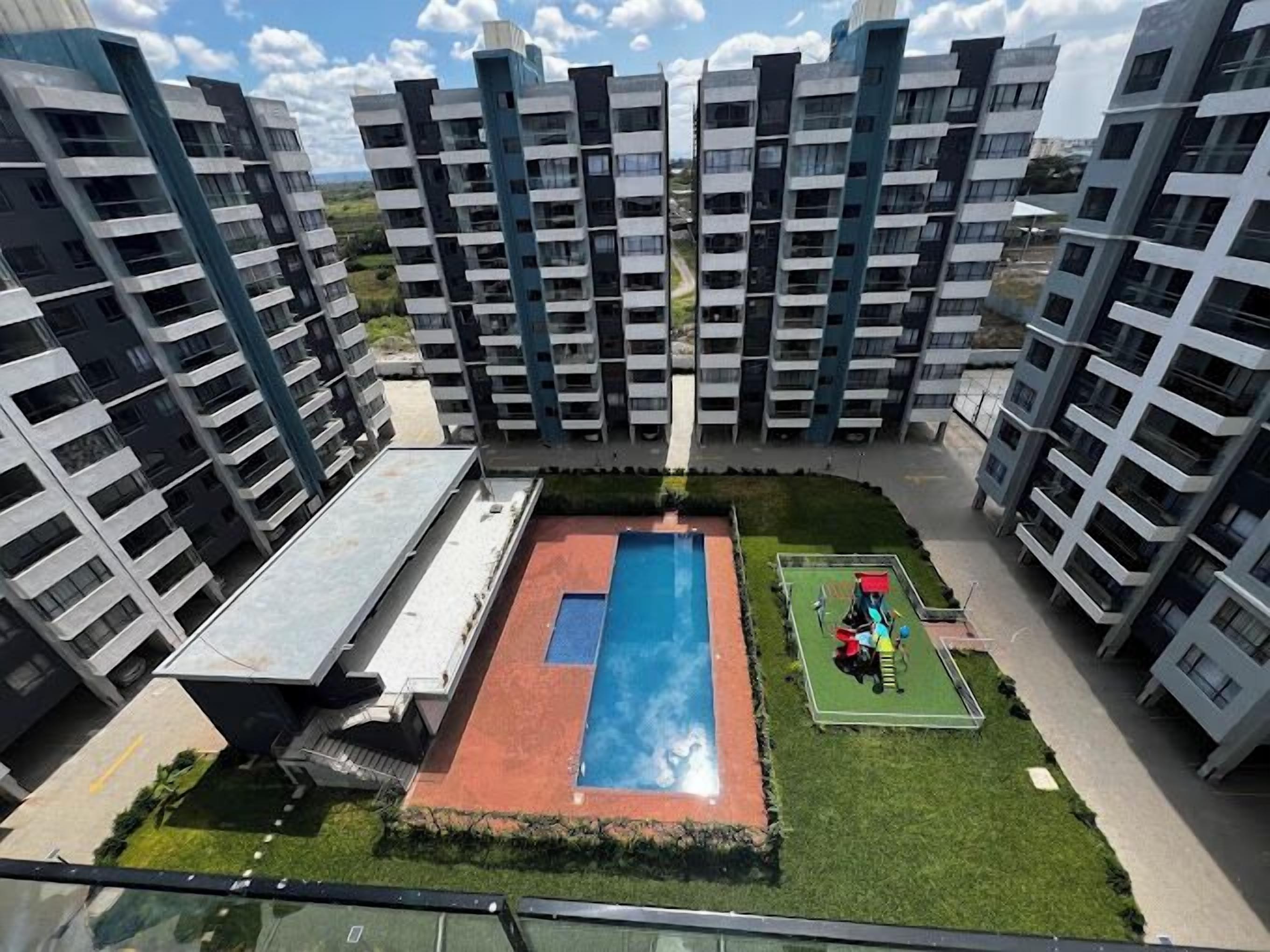 Hồ bơi ngoài trời 