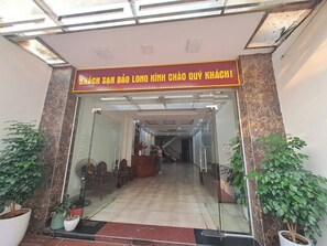 Entrada al alojamiento