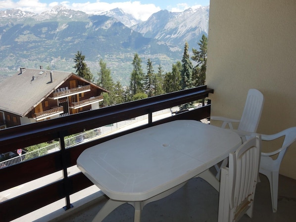 Apartment | Balcony