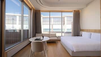 Penthouse, Private Pool, Sea View | In-room safe, soundproofing, free WiFi, bed sheets