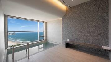 1 bedroom, in-room safe, soundproofing, free WiFi