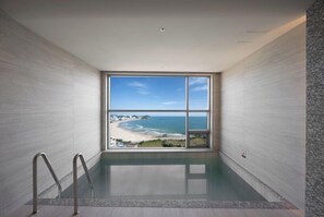 Grand Suite, Private Pool, Sea View | In-room safe, soundproofing, free WiFi, bed sheets