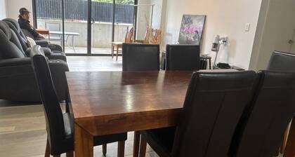 A perfect family and pet friendly holiday home with swimming pool and Bali hut