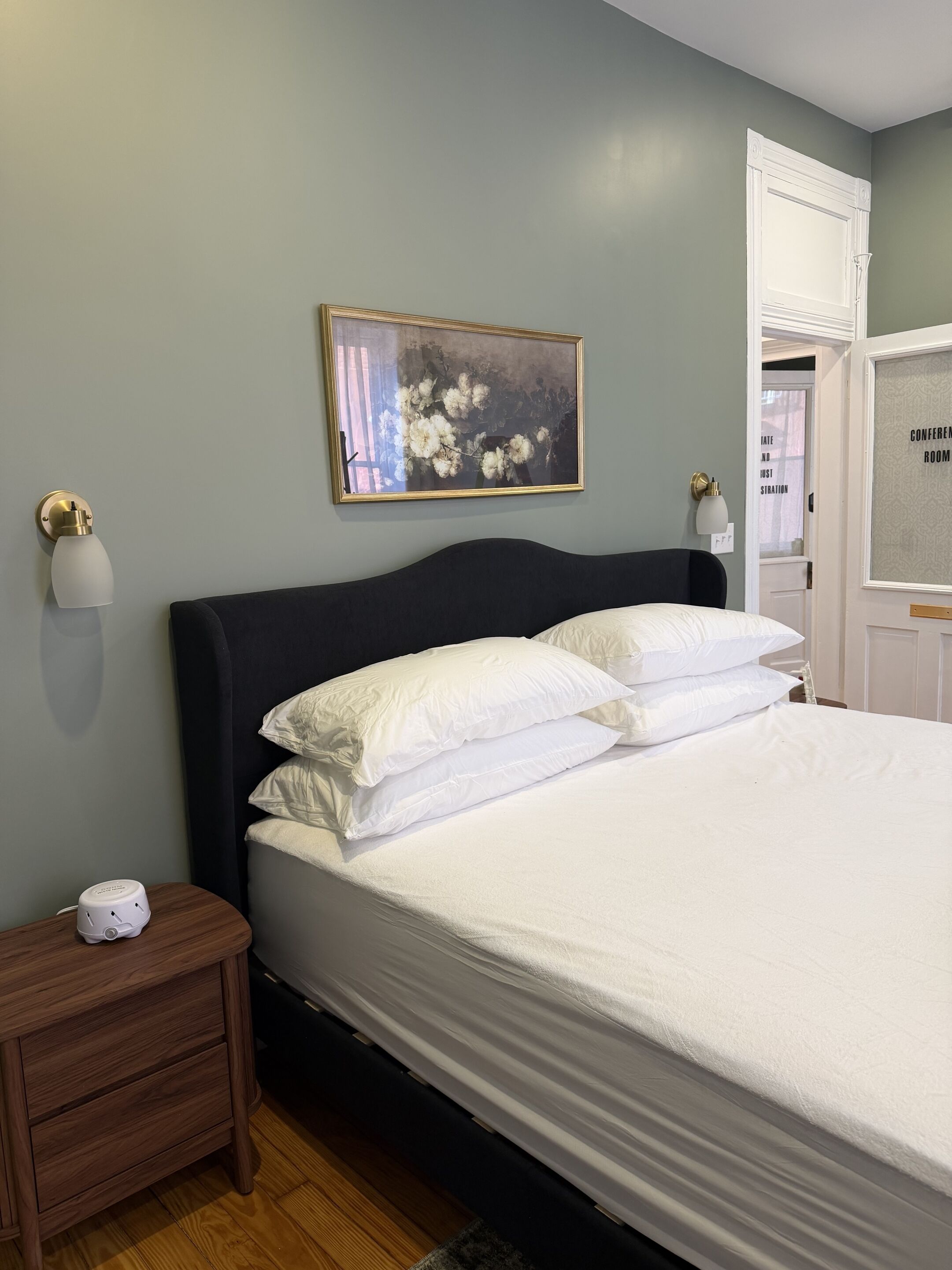 Suite, Private Bathroom (Suite 11 Barristers Row)