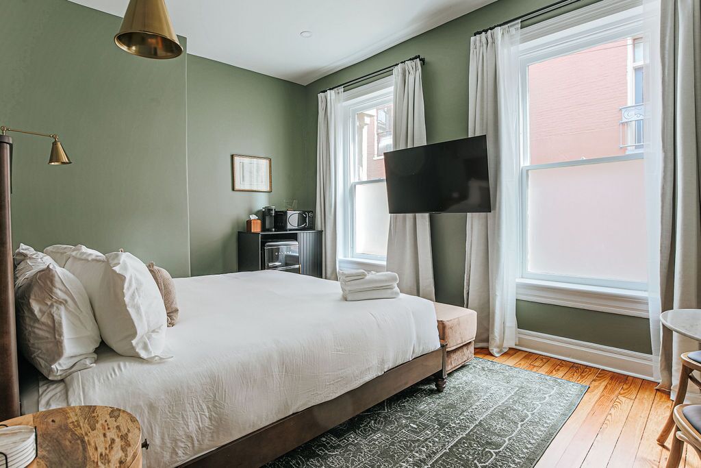 Suite, Private Bathroom (Suite 10 at Barristers Ro)