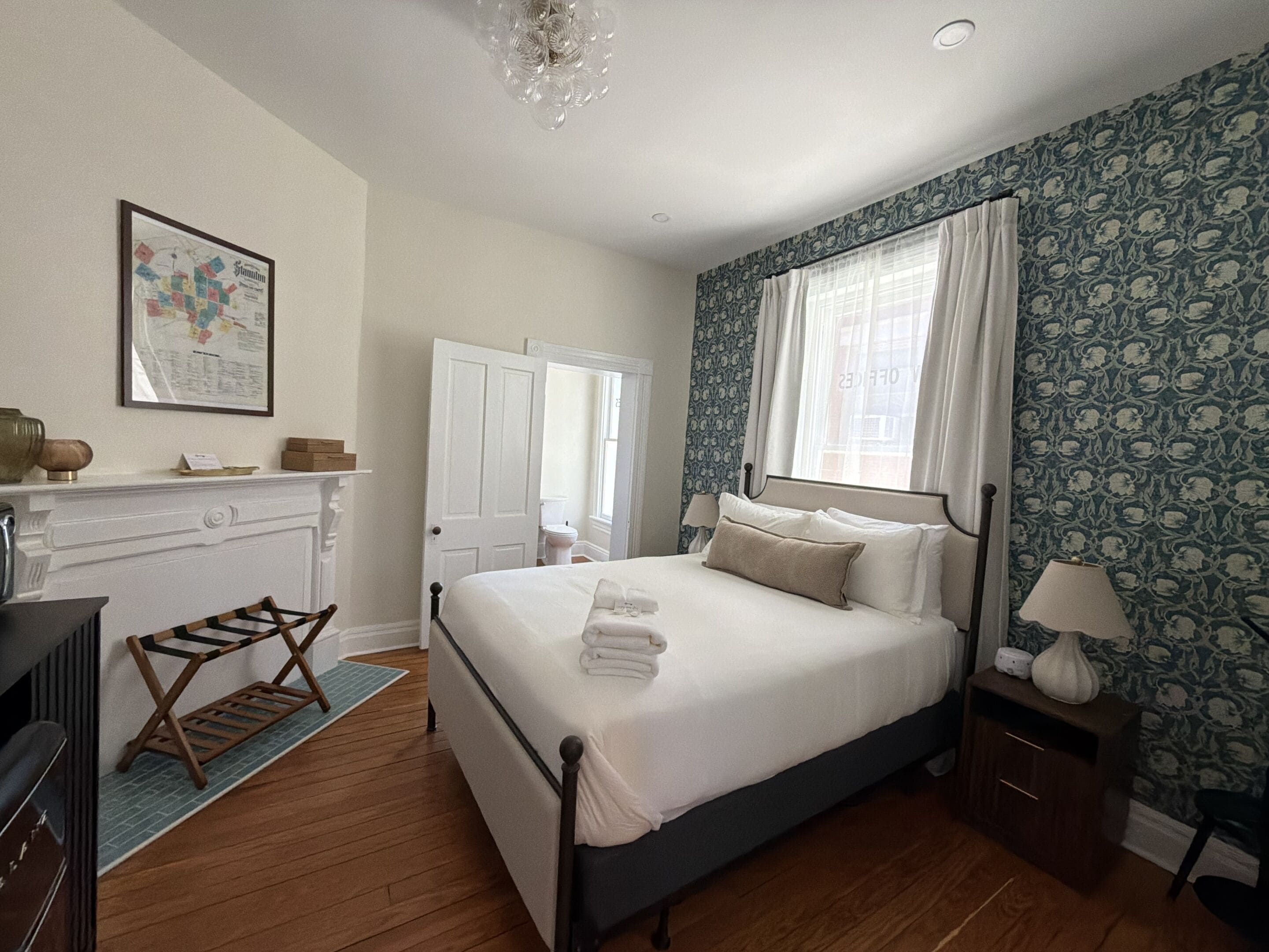 Suite, Private Bathroom (Suite 8)