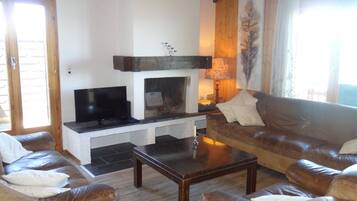 Apartment | Living room