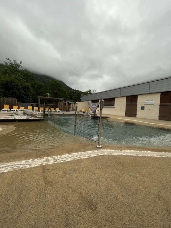 Pool - MOBILE-HOME RENTAL in a 4* campsite ( Camping des Gaves) (Laruns)